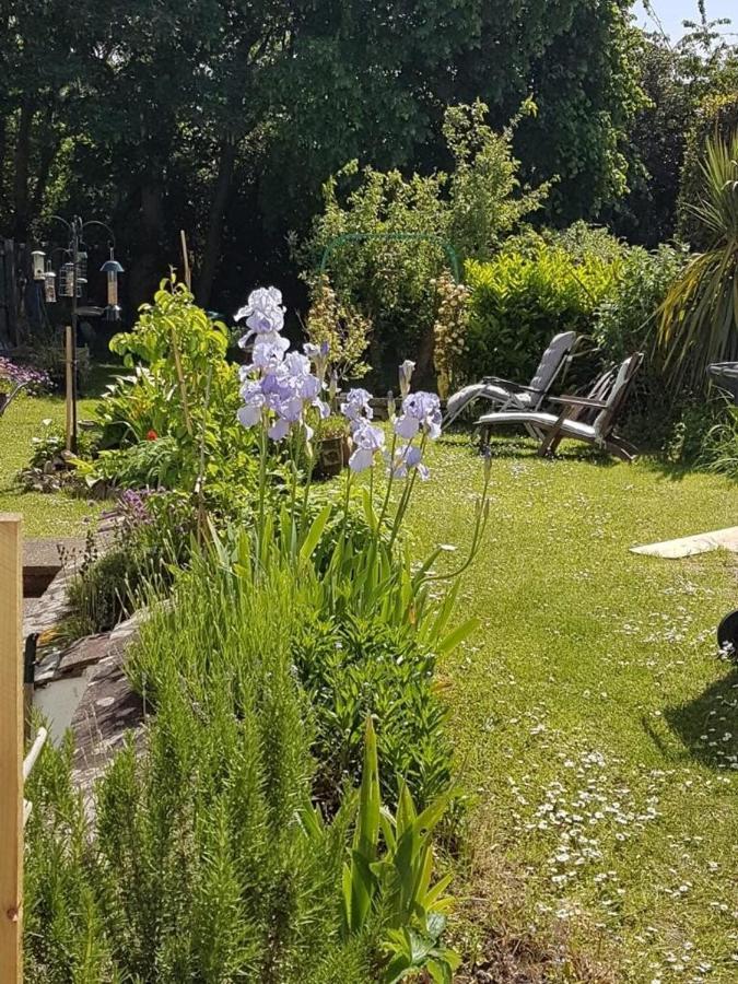 Crofton House Garden Apartment Ryde  Exterior foto